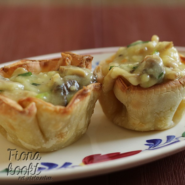 Ragoutbakjes met champignon ragout