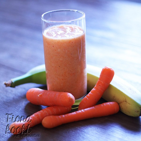 Oranje wortelsmoothie