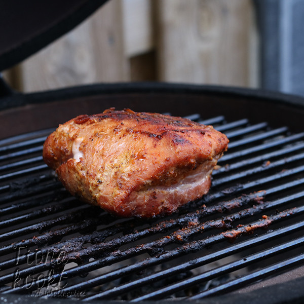 Beenham van de barbecue