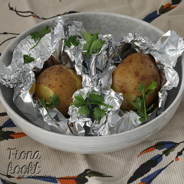 Gepofte aardappel uit de oven